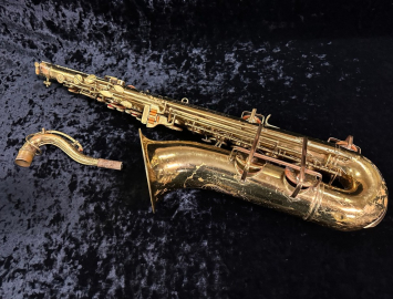 Photo Vintage Buescher Aristocrat Model 156 Tenor Saxophone in Original Lacquer, Serial #337373